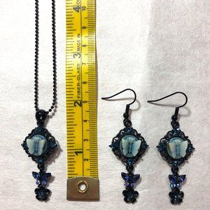 Victorian Inspired Necklace and Earrings SET